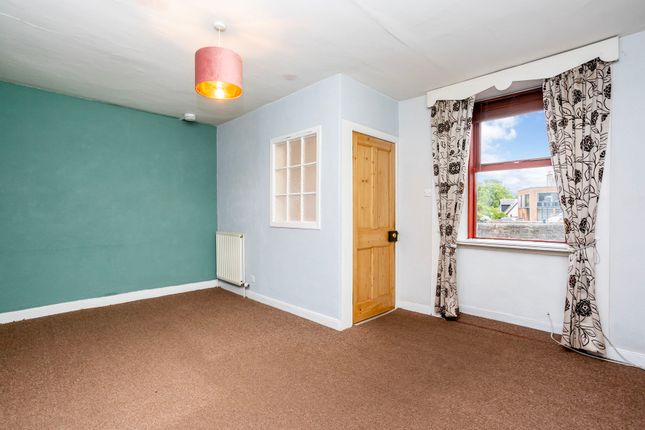 16, Bond Street, Innerleithen photo 4