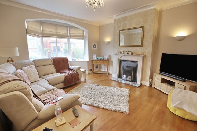 159 Radcliffe New Road, Manchester photo 4