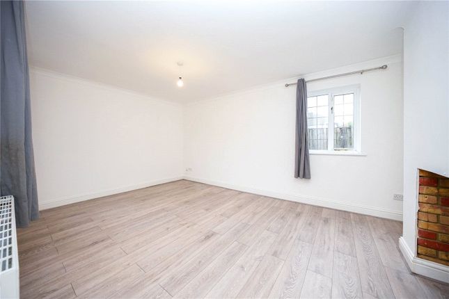2, Crompton Gardens, Maidstone photo 4