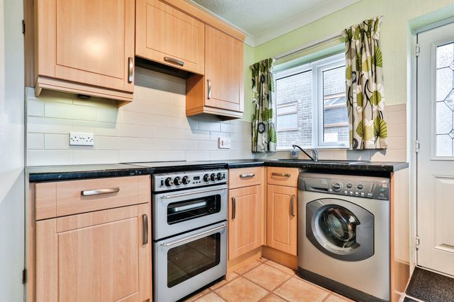 173, Netherton Lane, Wakefield photo 4