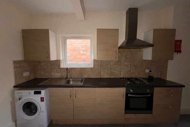 Trinity Lane, Hinckley photo 3
