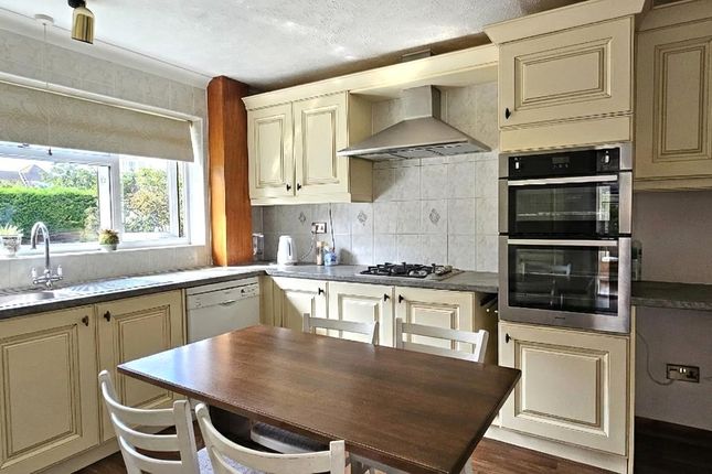 18, Pembroke Avenue, Margate photo 2