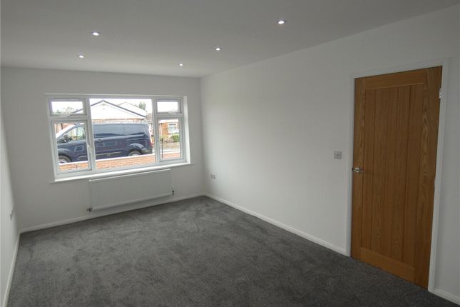 26, Clwyd Court, Denbighshire photo 4