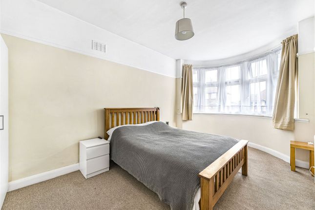 62, Lingfield Crescent, London photo 4