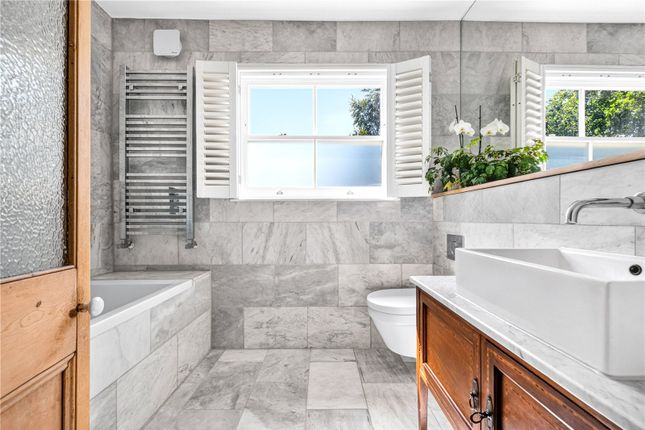 24, Forster Road, London photo 4