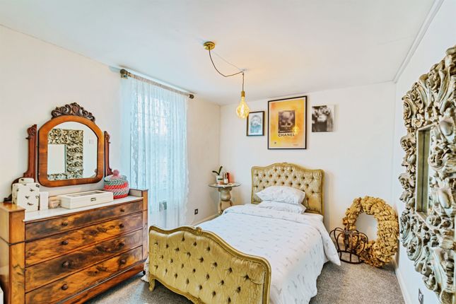 Flat 5, 9, Mount Sion, Tunbridge Wells photo 4