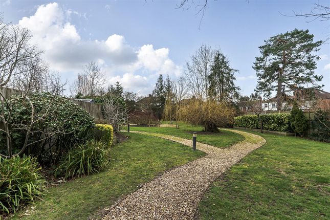 2 Marsh Point, Marsh Road, Pinner photo 4