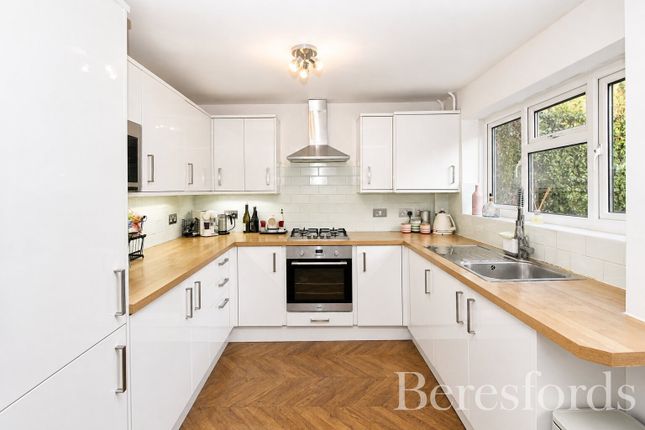 Holbrook Close, Billericay photo 4