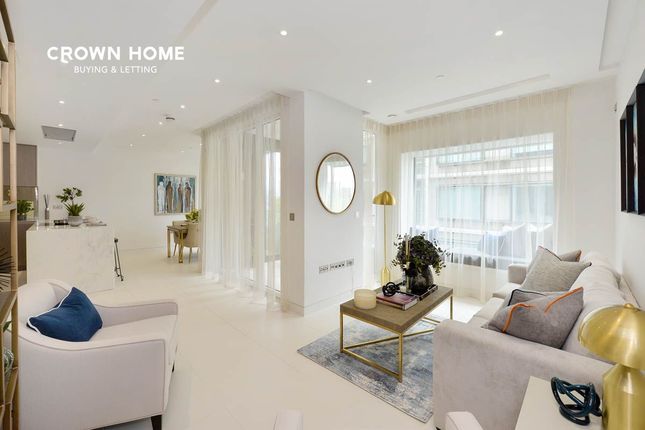 2-bed flat on 17 Sugar Quay, London, £1,700,000