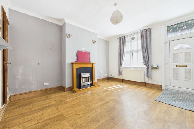 2, Denstone Street, Wakefield photo 3