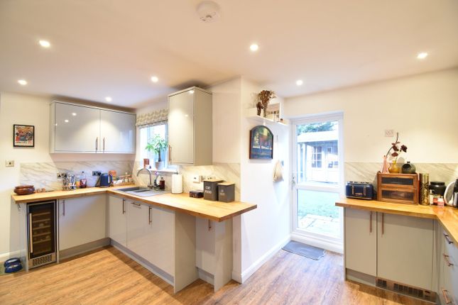5, Chippendayle Drive, Maidstone photo 3