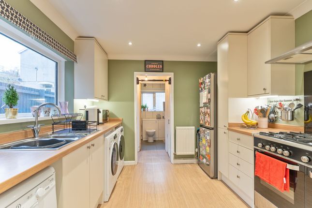12 Tredegar Street, Newport photo 4