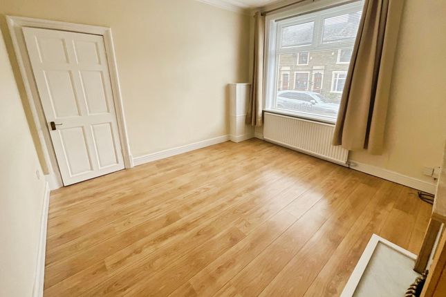 12 Hornby Street, Accrington photo 4