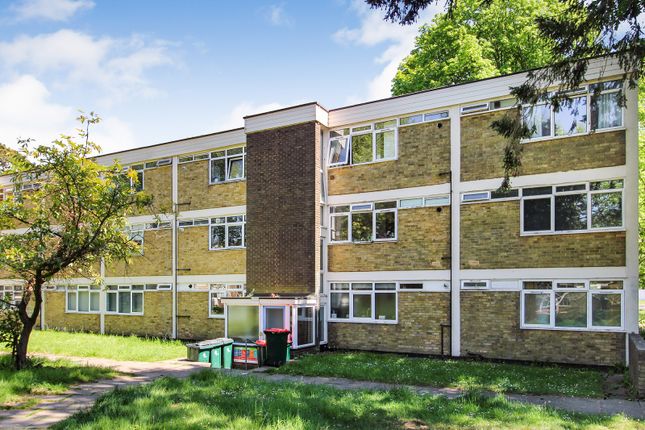 2-bed flat on 5 Deerswood Court, Ifield Drive, Crawley, £230,000