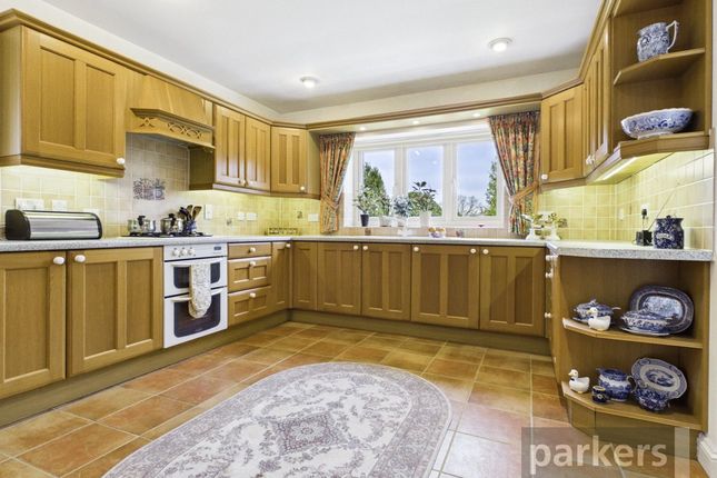 32, Common Road, Witney photo 3