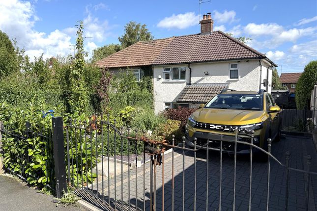 35, Hardie Avenue, Rugeley photo 2