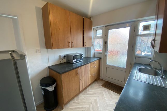 18, Model Terrace, LEEDS photo 5