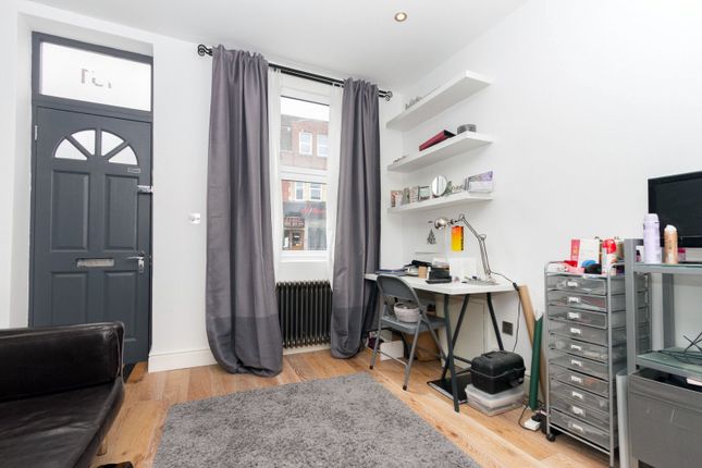 Studio Flats To Let In Colliers Wood Rent Studio Flats In