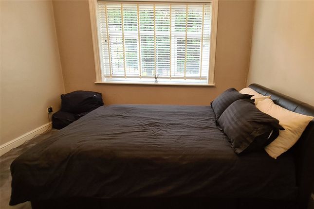 Flat for sale in Brackendale Close, Camberley, Surrey