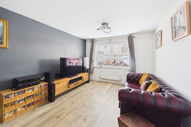 Trenchard Drive, Coleford photo 3