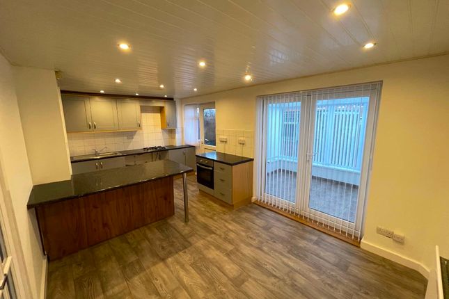 25 Guisborough Drive, North Shields photo 5