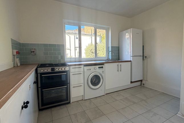 St Andrews House, 38,Flat 3, Graham Road, Malvern photo 3