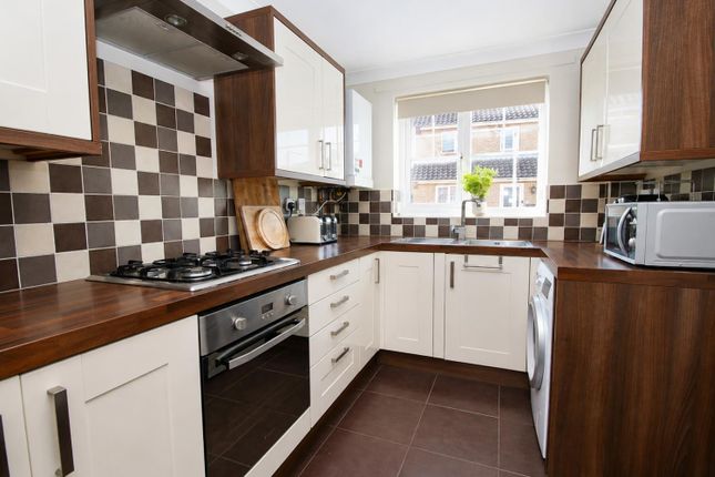 31, Fleetwood Drive, Norwich photo 4