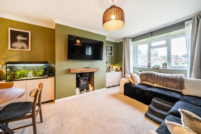 23A,, Attfield Close, Ash photo 2
