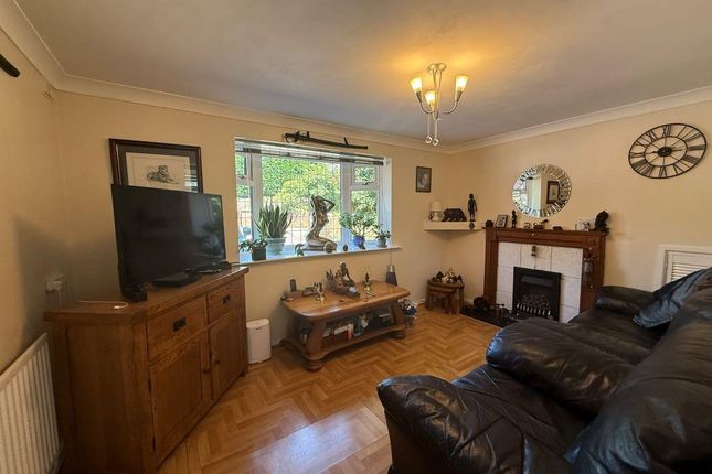 Flat 2, Foley Court, Watery Lane, Stoke-On-Trent photo 4