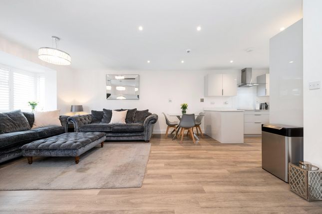 Thumbnail Flat for sale in Wren Road, Sidcup