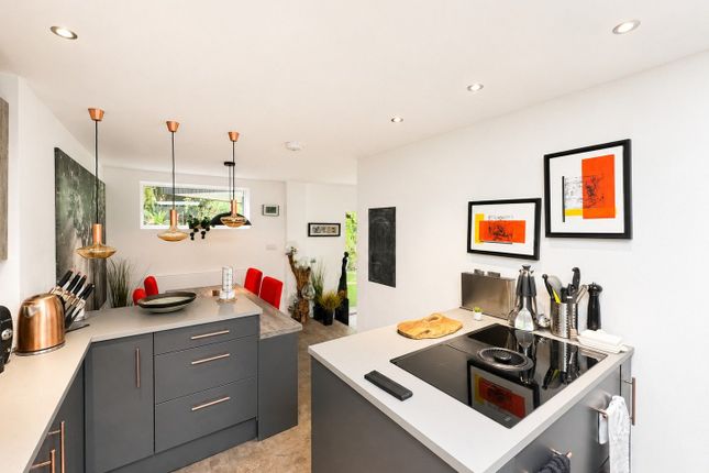 The Quabbs,2, Quabbs Road, Drybrook photo 4