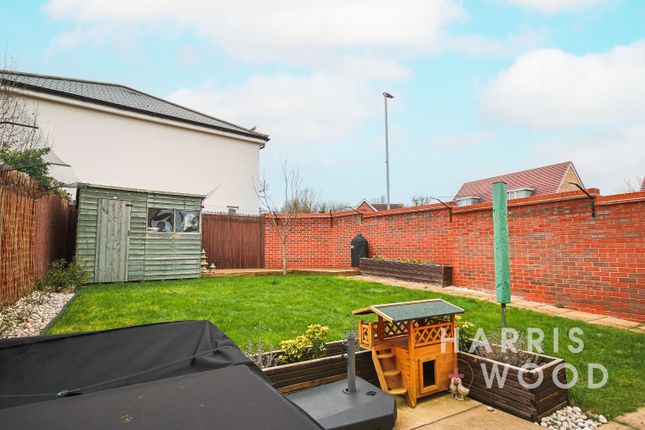 61, Haygreen Road, Witham photo 4