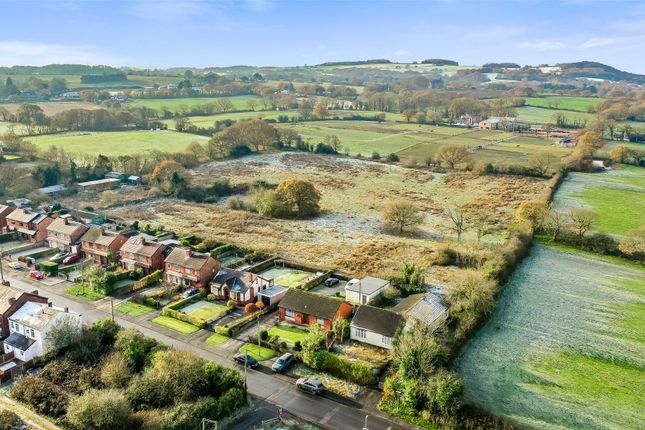 4-bed house on 290 Wood Lane, Chorley, £600,000