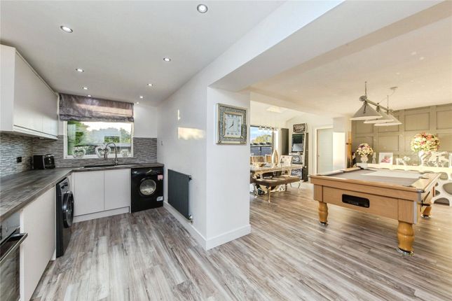 2, Greendale Drive, Cheshire photo 5
