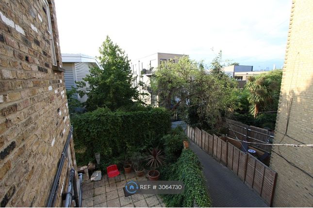 Tanners Hill, London photo 3