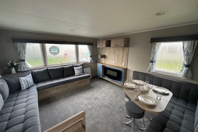 Cleethorpes Pearl Holiday Park, North Sea Lane, Cleethorpes photo 2