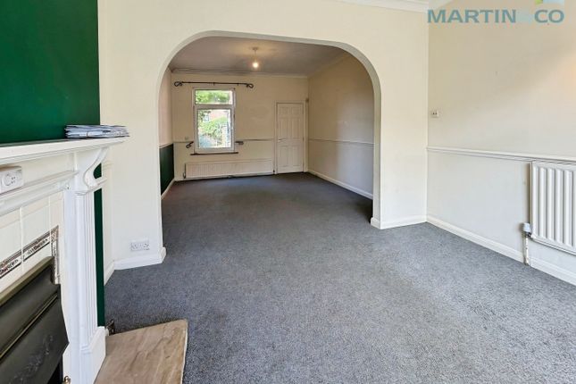 13, Arthur Road, Gainsborough photo 3