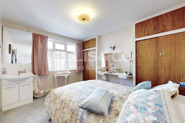 End terrace house for sale in Turner Road, Edgware