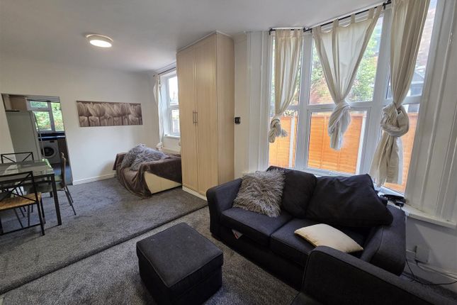 Room 3, 238, Rotton Park Road, Birmingham photo 5