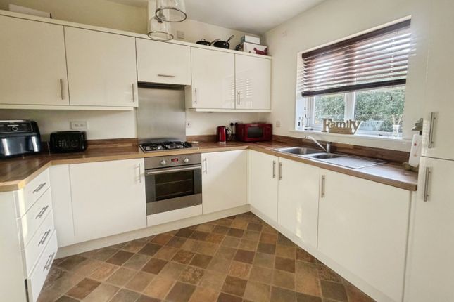 25, Kipling Way, Crook photo 3
