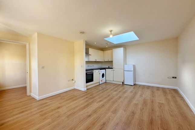 60B, Salisbury Road, West Ealing photo 3
