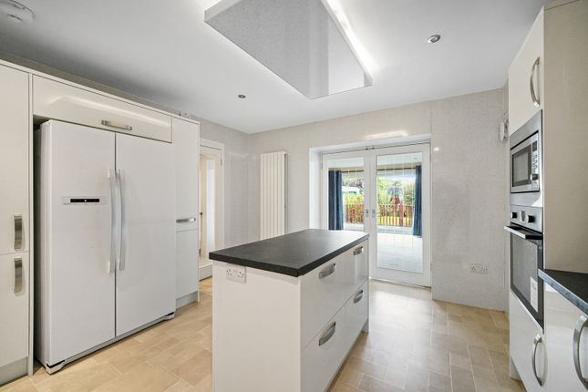 1, Clark Avenue, Edinburgh photo 4