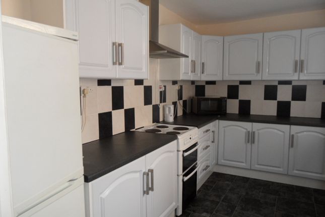 44, Belmont Road, Luton photo 2