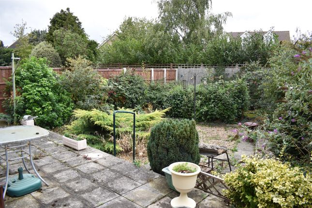37, Orford Crescent, Old Springfield, Chelmsford photo 4