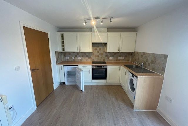 Flat 11 St Brendans Park, St. Marys Road, Bristol photo 4