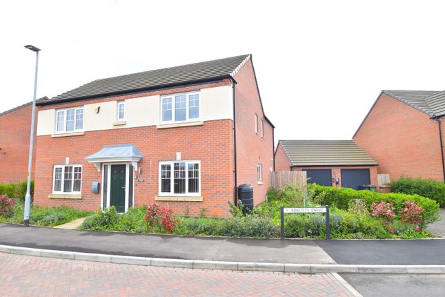 Thumbnail Detached house for sale in Abbotts Drive, Evesham, Worcestershire