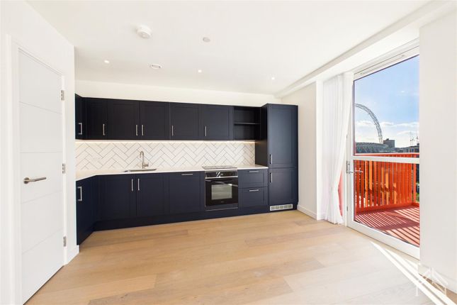 3423525, Fulton Road, Wembley photo 3