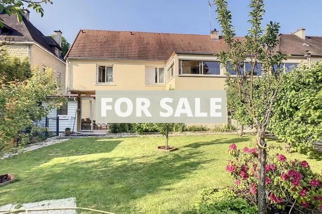 Property for sale in Bretteville-Sur-Laize, Basse-Normandie, 14680, France