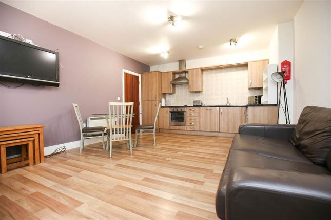 Thumbnail Flat to rent in City Apartments, City Centre