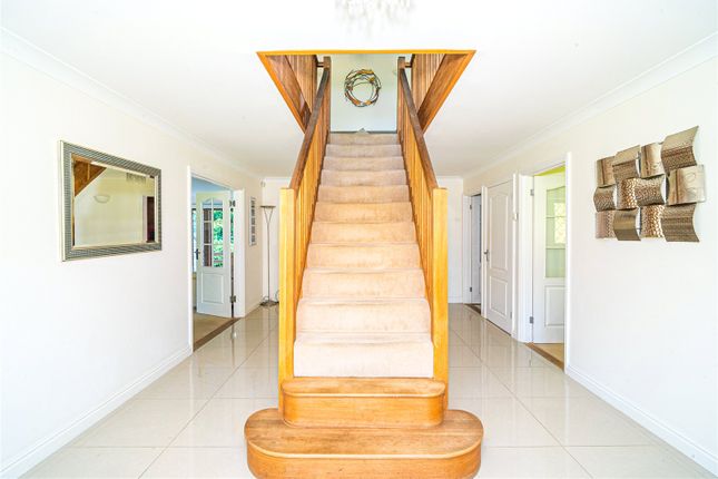 Longlands,, Nettlestone, Seaview photo 3